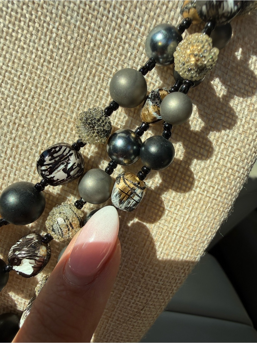Japan Multi-Strand Black Gold Tone textured Beaded Vintage Statement Necklace - Picture 9 of 11